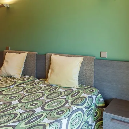 Onice Apartment *
